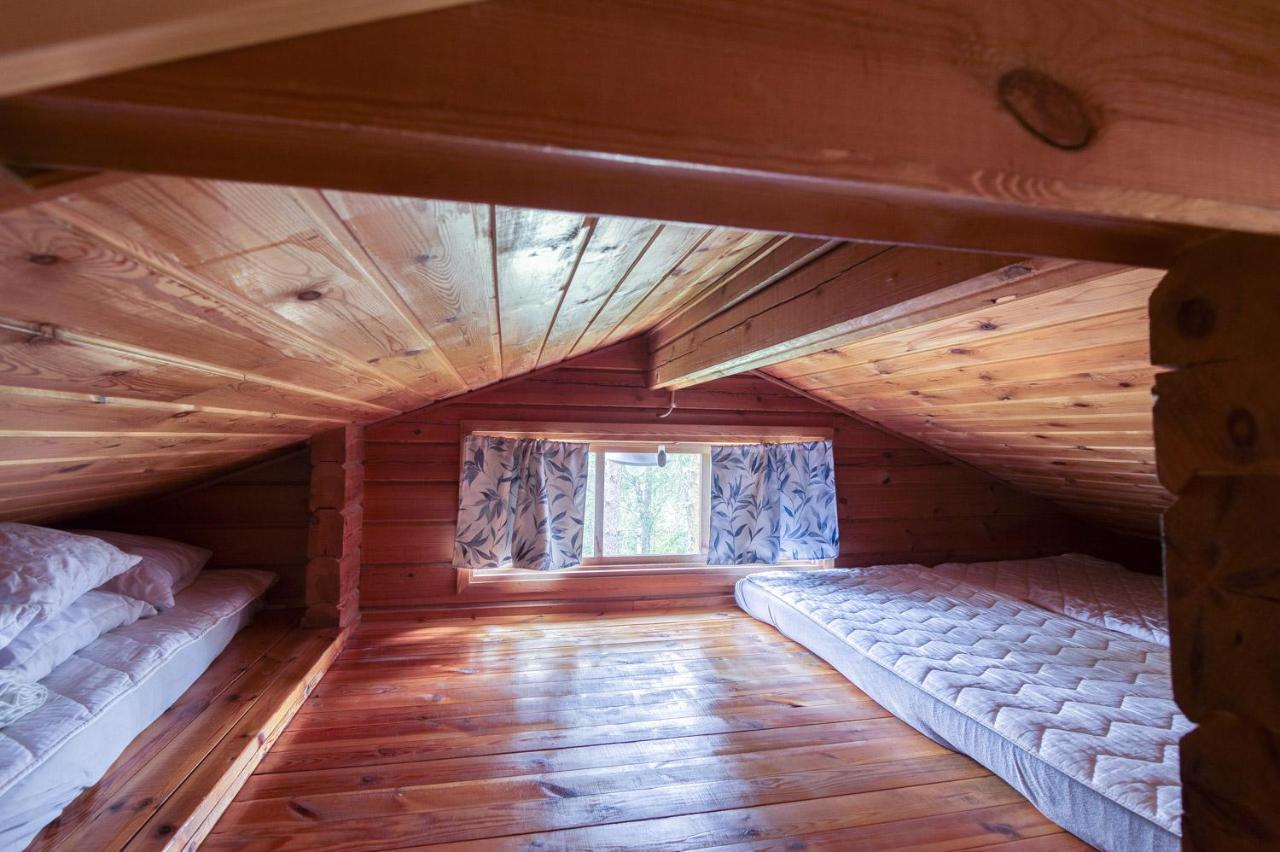 Pinetree Cottages Cozy Log Cabin Kalanti Dış mekan fotoğraf